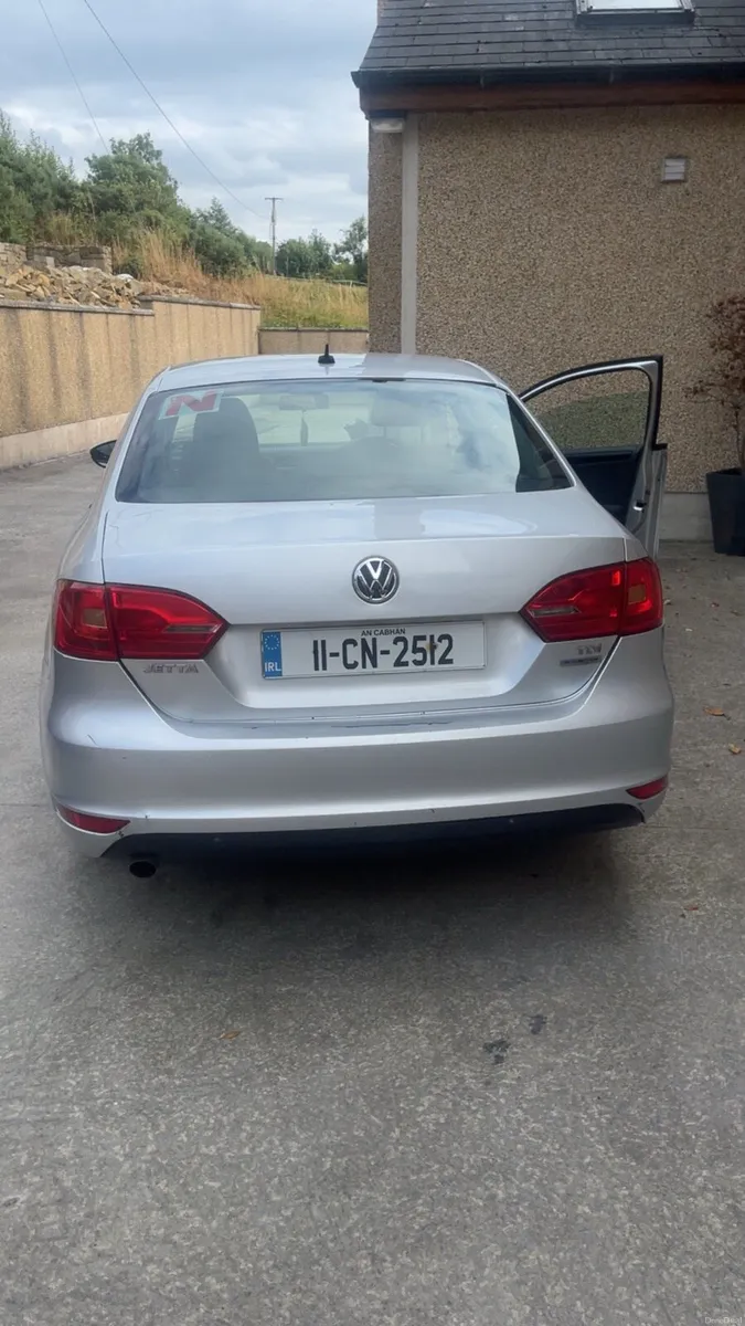 Volkswagen Jetta - Image 3