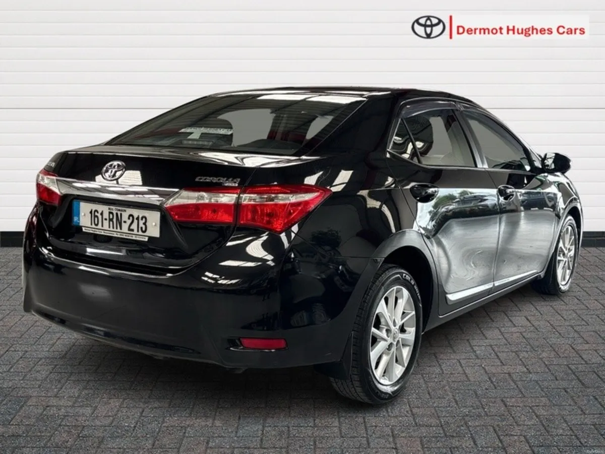 Toyota Corolla COROLLA 1.4 D-4D LUNA - Image 2