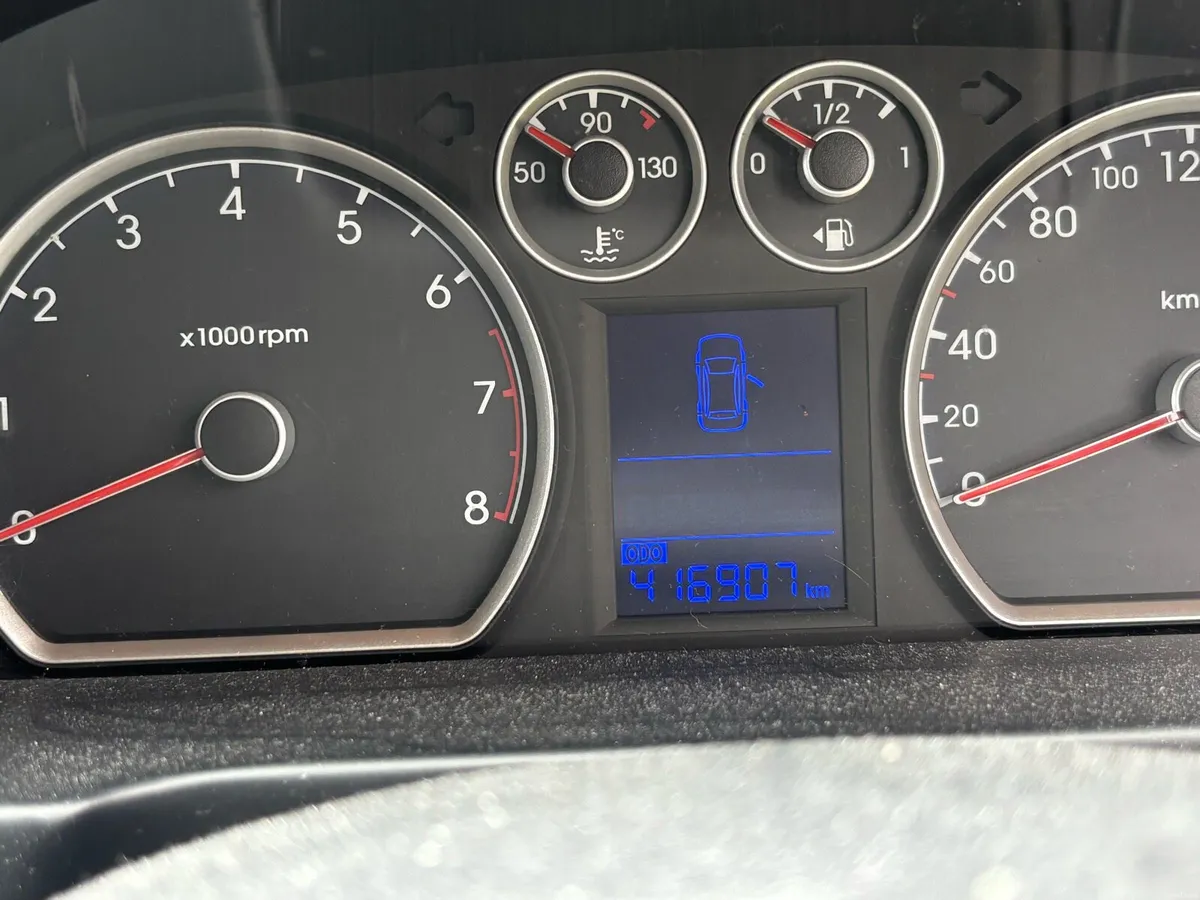 Hyundai i30 - Image 6