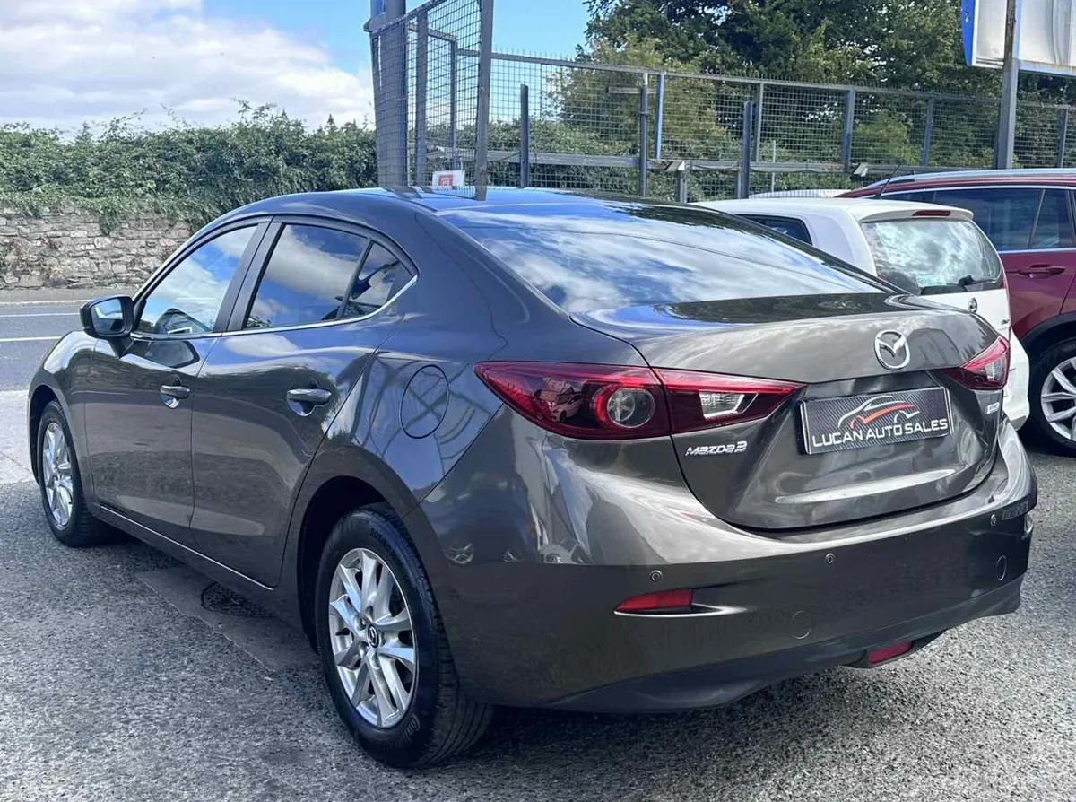 Mazda Mazda3 2018 - Image 4