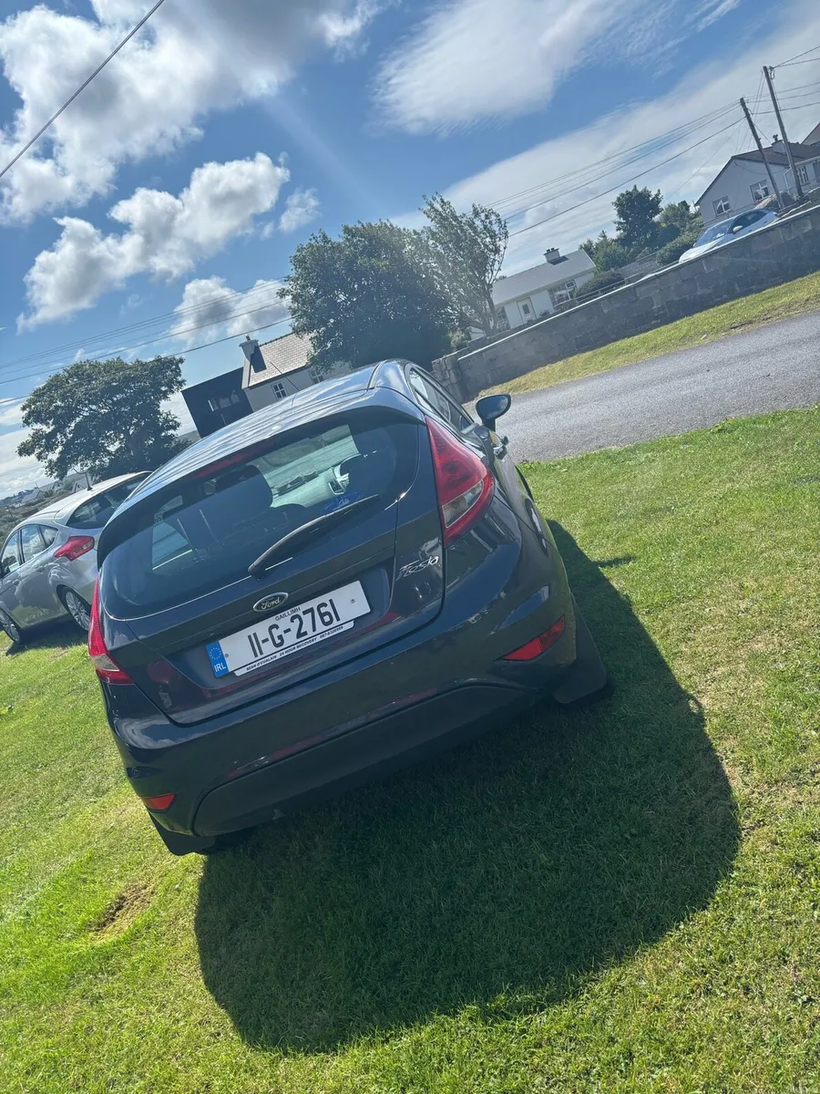 Car - Image 3