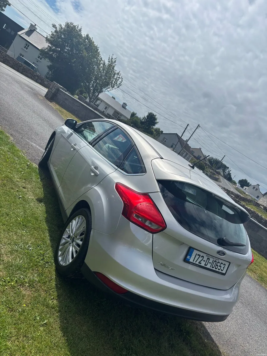 Car - Image 4
