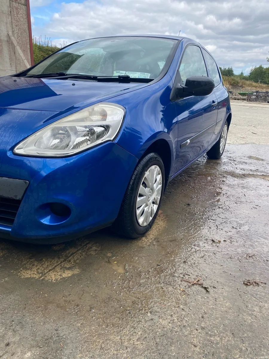 Renault Clio - Image 4