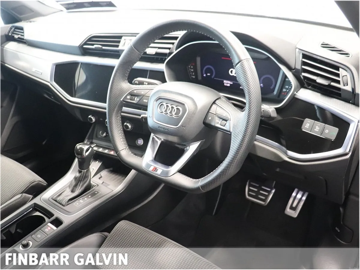 Audi Q3 35 TDI 150HP S Tronic S line - Image 5