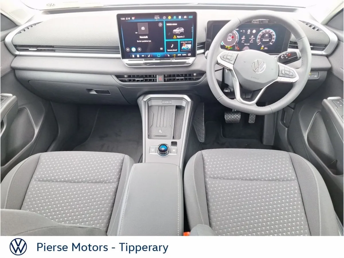 Volkswagen T-Roc LIFE 1.5TSI 116HP MHEV - Image 4