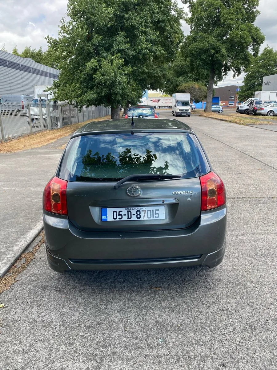 Toyota Corolla automatic - Image 4
