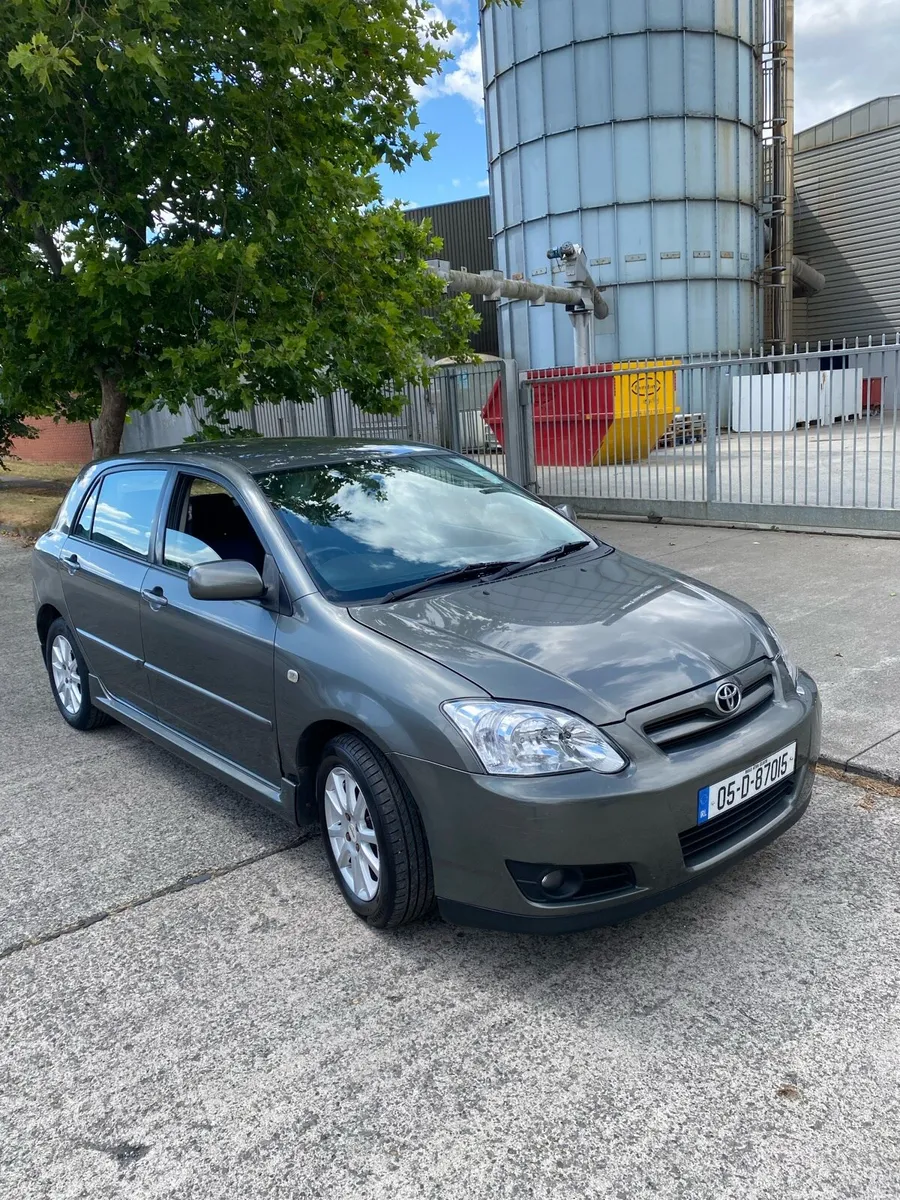 Toyota Corolla automatic - Image 1