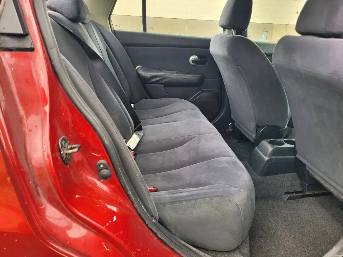 CLEAN 2011 NISSAN TIIDA NEW NCT UNTIL 7/27. - Image 6