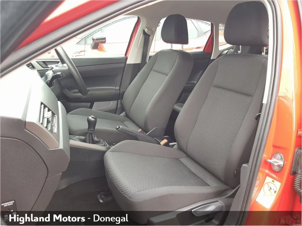 Volkswagen Polo 1.0 TSI Trendline - Image 5