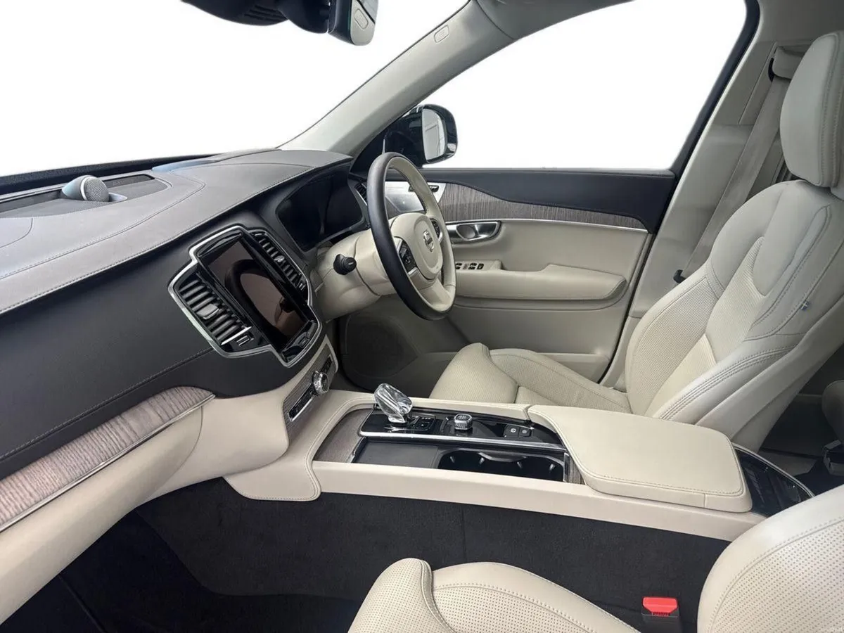 Volvo XC90 T8 ULTIMATE DARK *2YR WARRANTY* €200 PE - Image 5