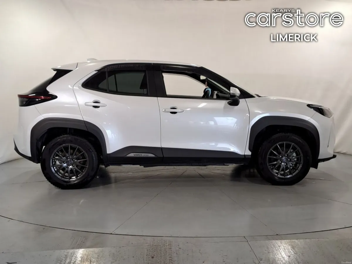 Toyota Yaris Cross 1.5 - Image 2