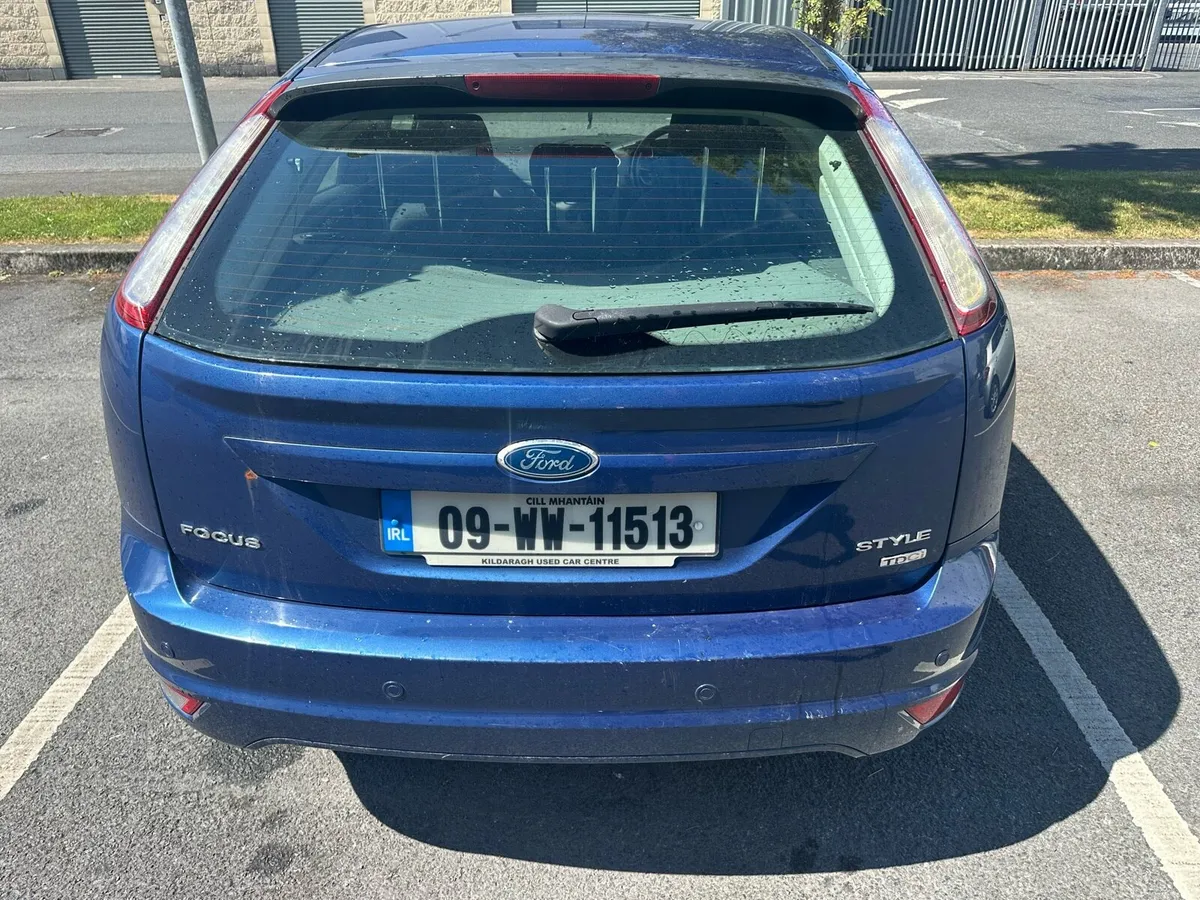 Ford Focus 1.6 diesel hatchback - Image 2