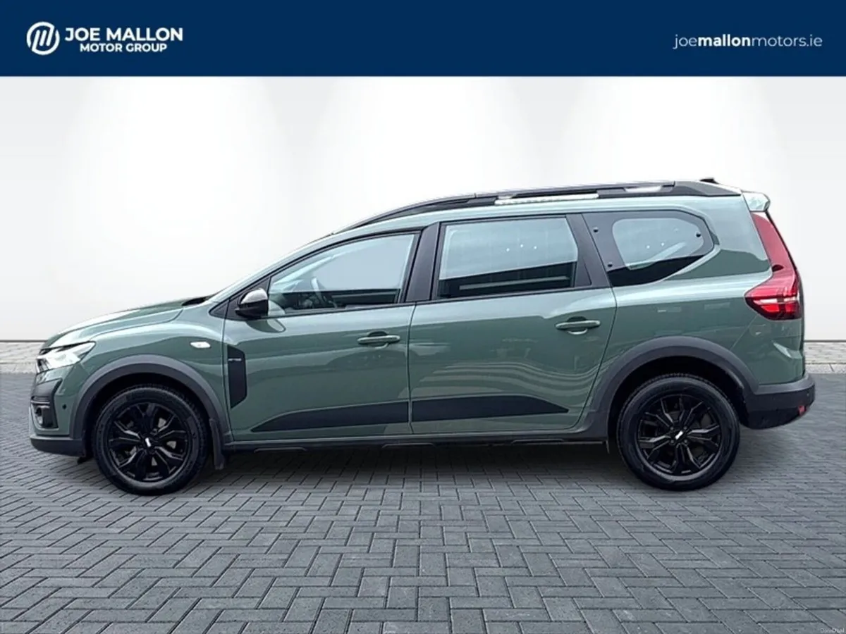 Dacia Jogger TCe 110 Extreme SE - Image 4