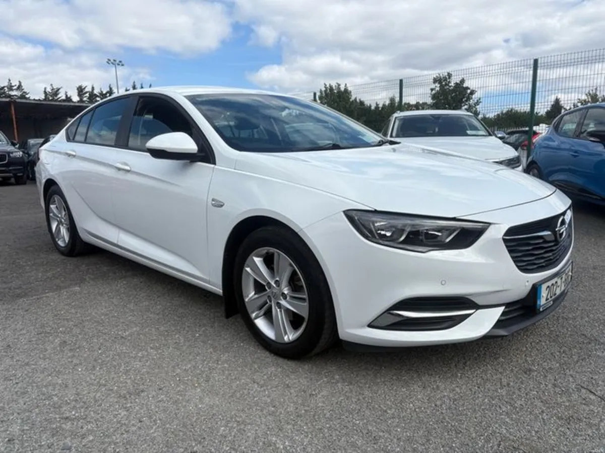 2020 Opel Insignia 1.5L Petrol NCT 07/2028 Low Mil - Image 1