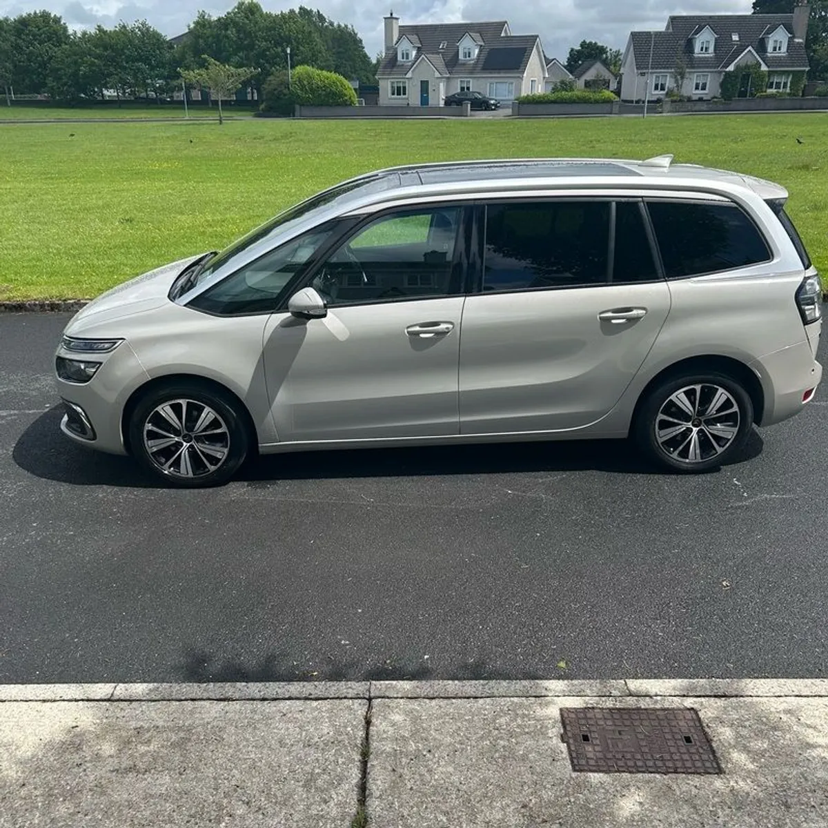 Citroen C4 Grand Picasso - Image 5