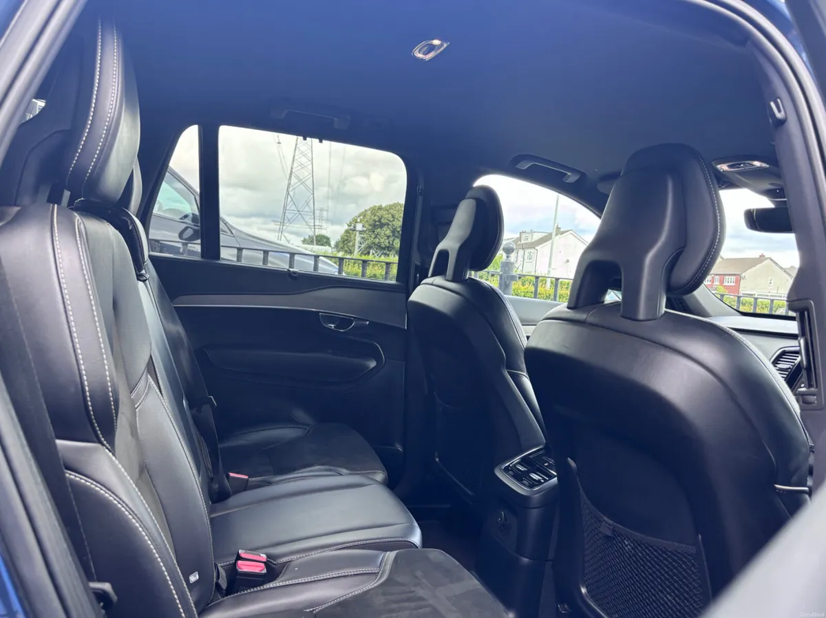 VOLVO XC90 -DESIGN T8 RCHARGE RECHARGE / 212 REG - Image 5