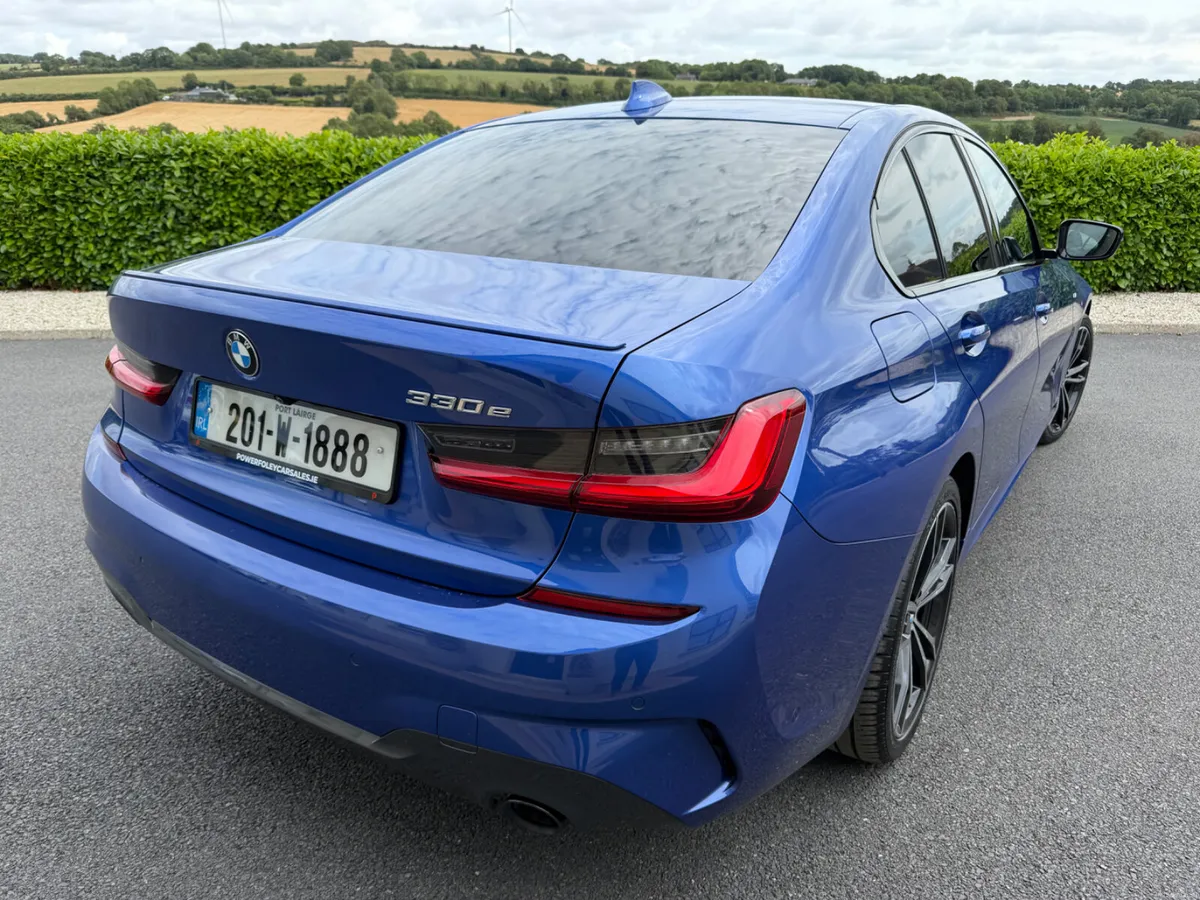 2020(201) BMW 330E M Sport Plus Petrol/Hybrid Auto - Image 3
