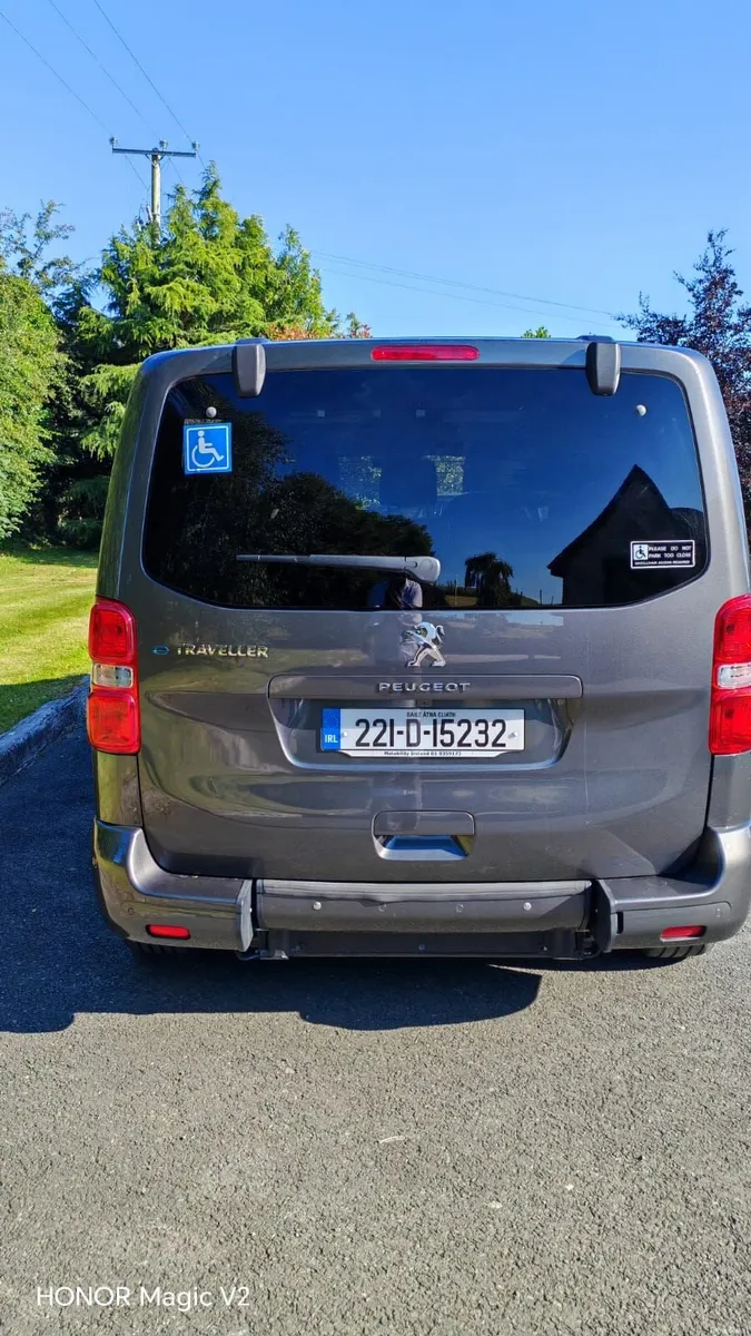 Wheelchair Accessible Peugeot e Traveller Allure - Image 6