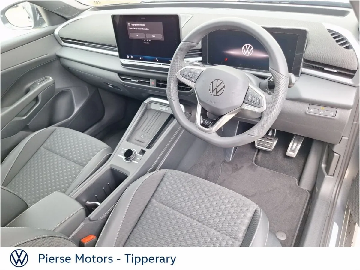 Volkswagen T-Roc R-LINE 1.5TSI 150HP MHEV - Image 2