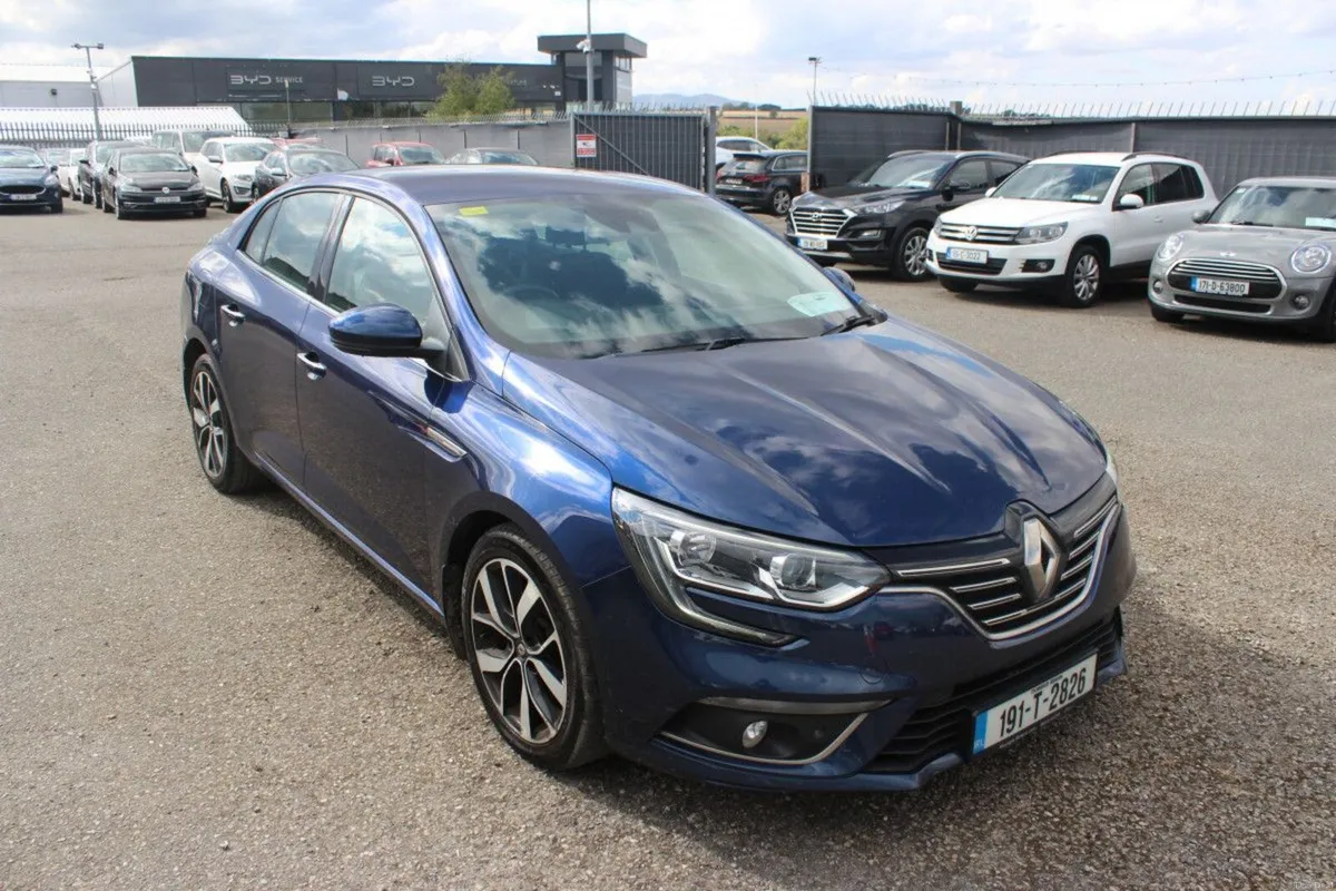 Renault Megane 1.5 Blue dCi 115 Iconic - TENDER 8 - Image 1