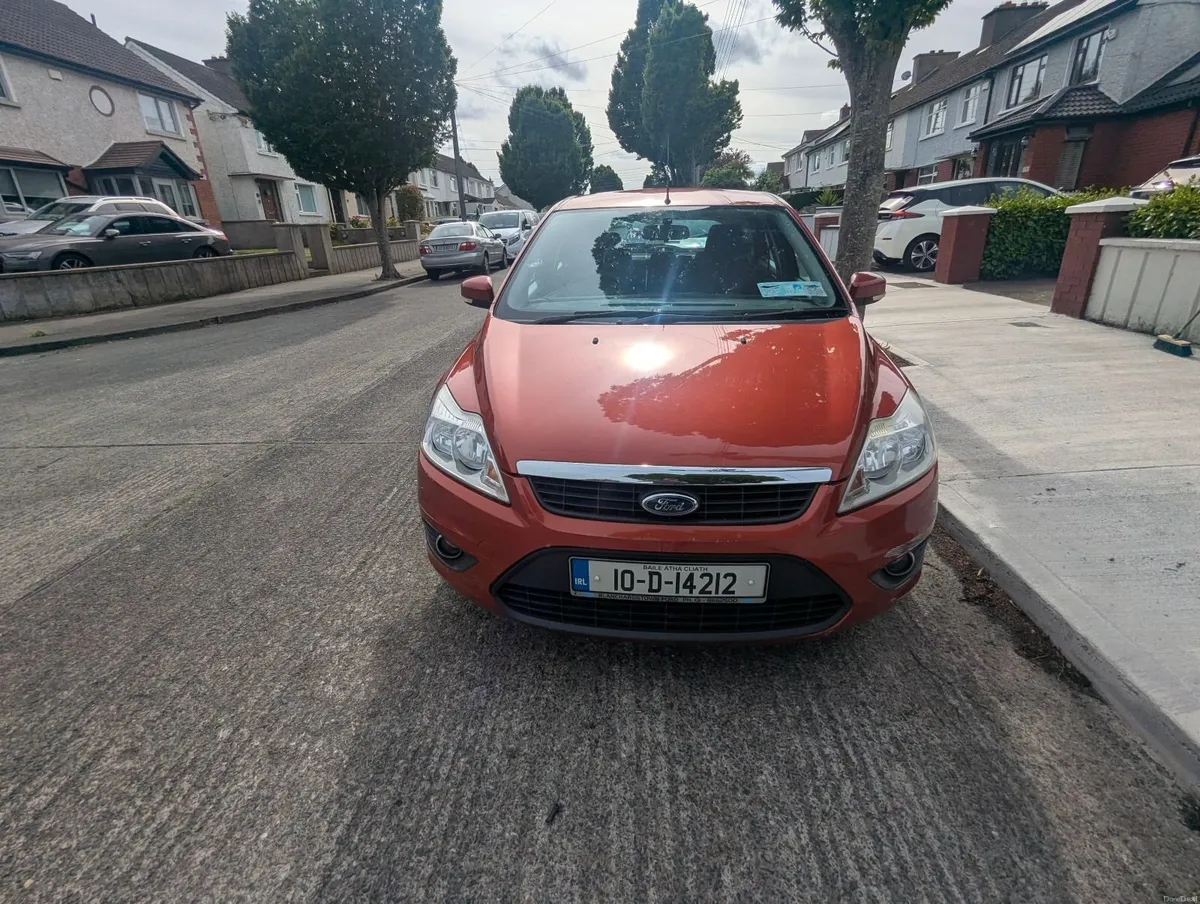Ford Focus 2010 - Image 3