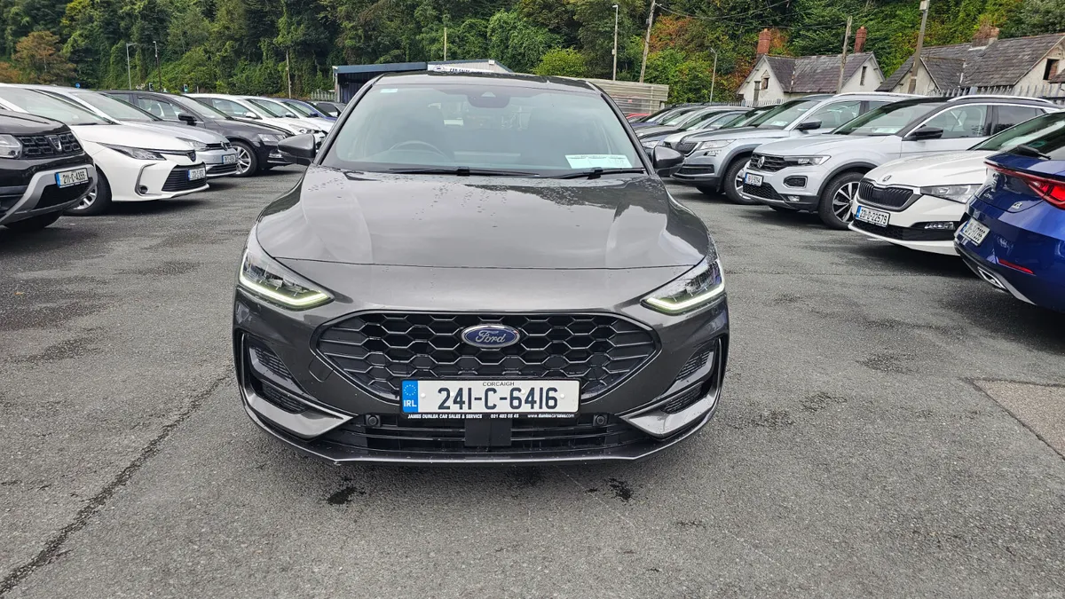Ford Focus 2024 ST LINE 1.0 - Image 3