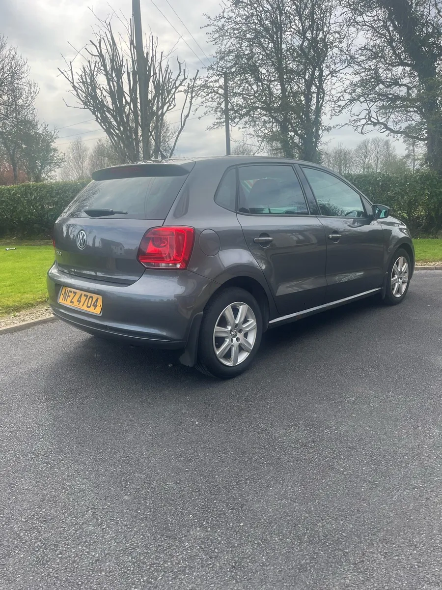 2013 Polo Volkswagen - Image 1