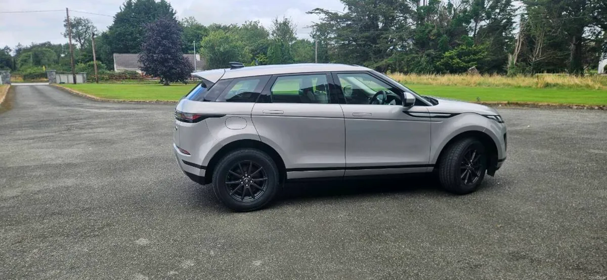 Range Rover Evoque - Image 1