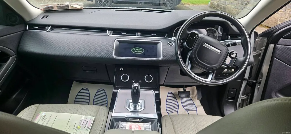 Range Rover Evoque - Image 6
