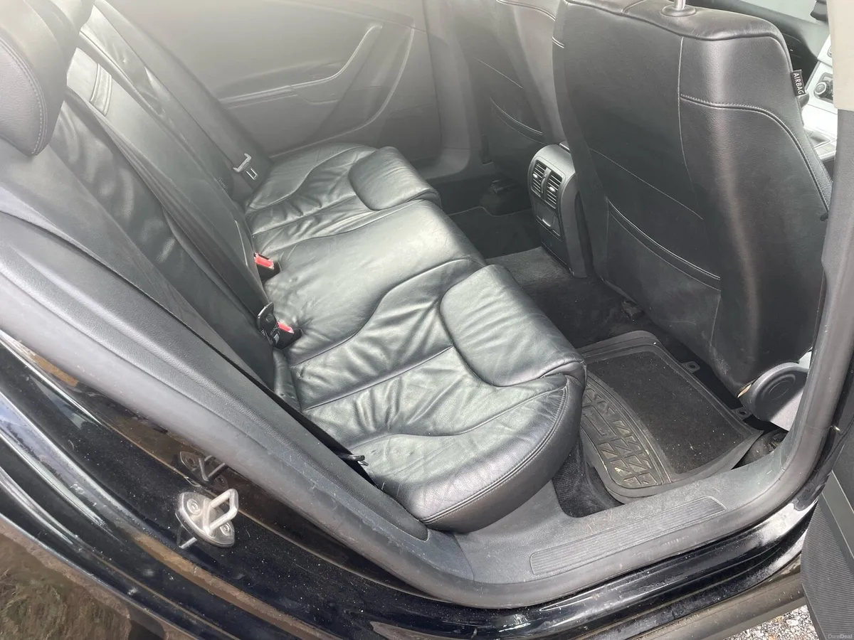 Volkswagen Passat 2.0 Diesel Leather - Image 6