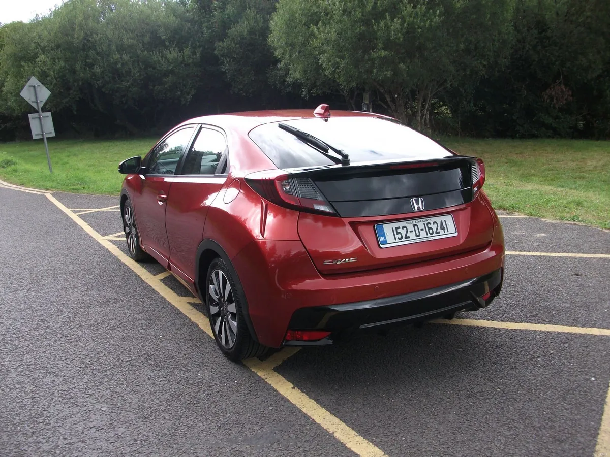 Honda Civic SPORT 1.3 ONLY 63000 KLM  2015 - Image 2