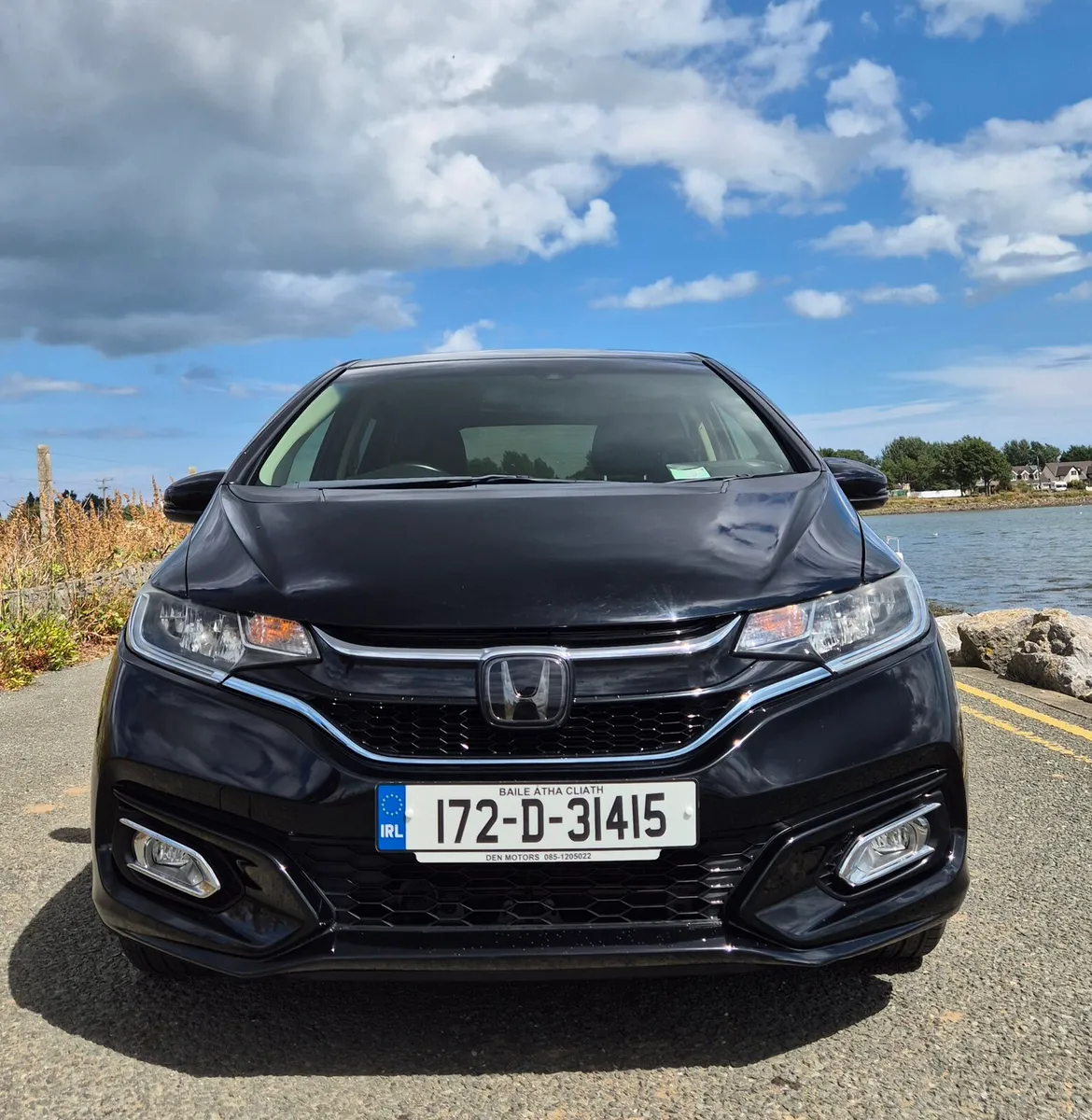 Honda Fit Hybrid - Image 2