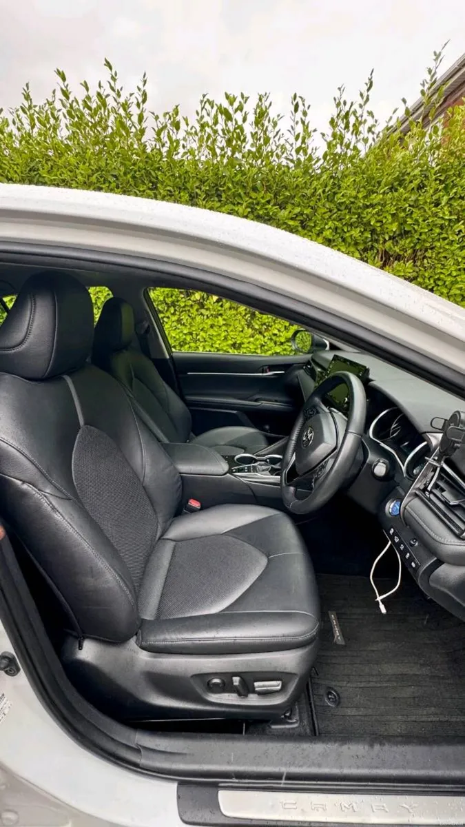 2023 TOYOTA CAMRY ( READY NEW TAXI) - Image 4