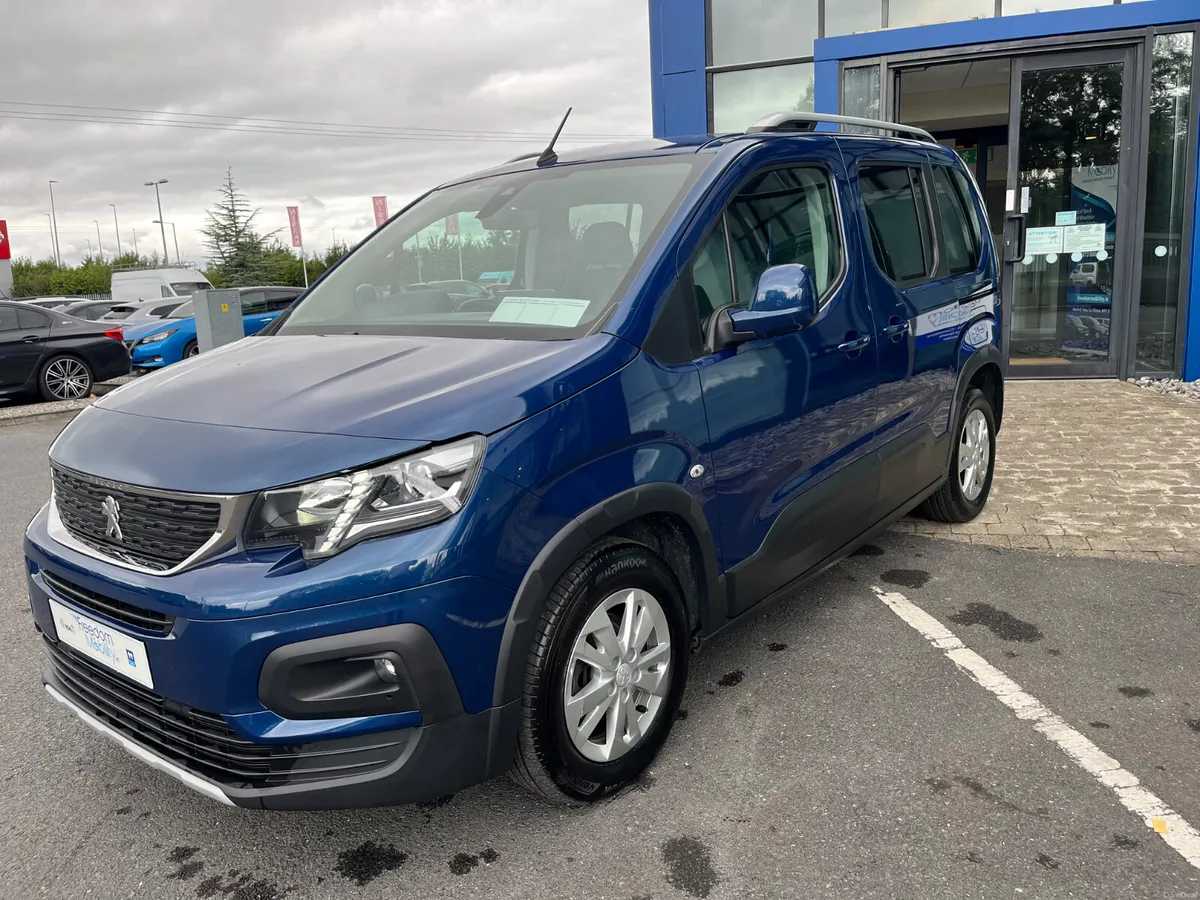 Peugeot Rifter 2021 Wheelchair Access - Image 3