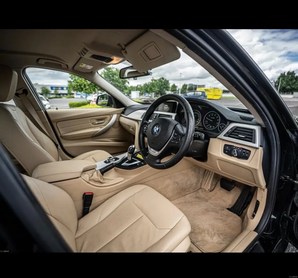 BMW 3-Series 2016 - Image 4