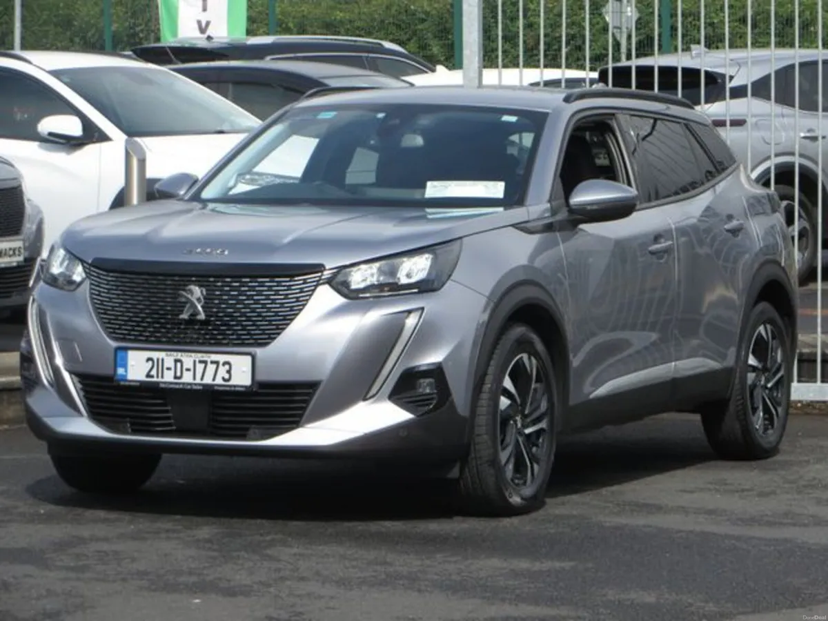 Peugeot 2008 Allure 1.5 Blue HDI - Image 5