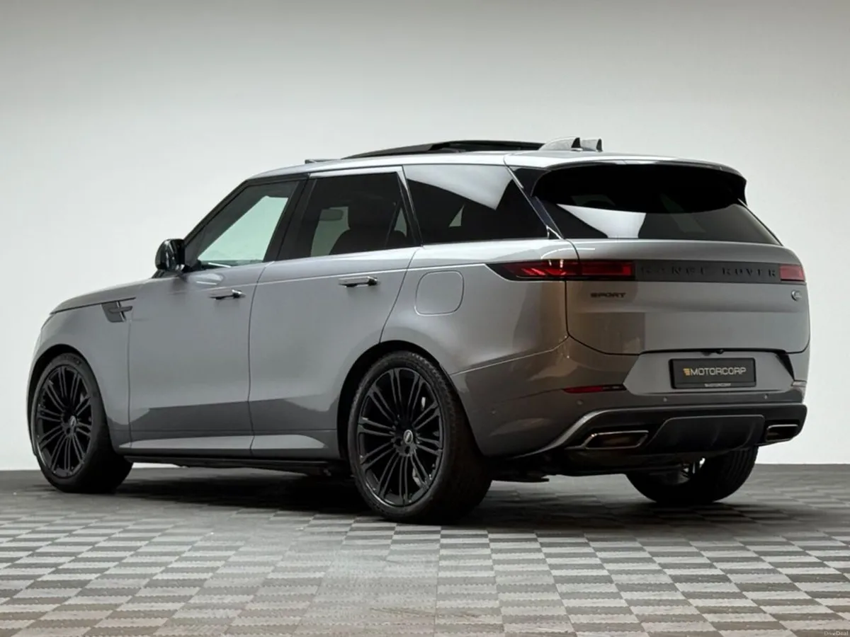Land Rover Range Rover Sport DYNAMIC SE P440E *PAN - Image 5