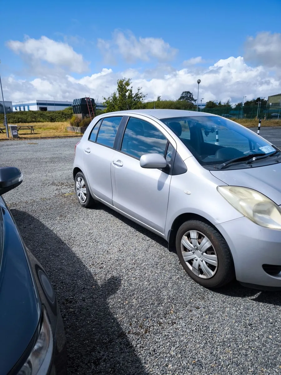 Toyota Yaris 2007 - Image 6