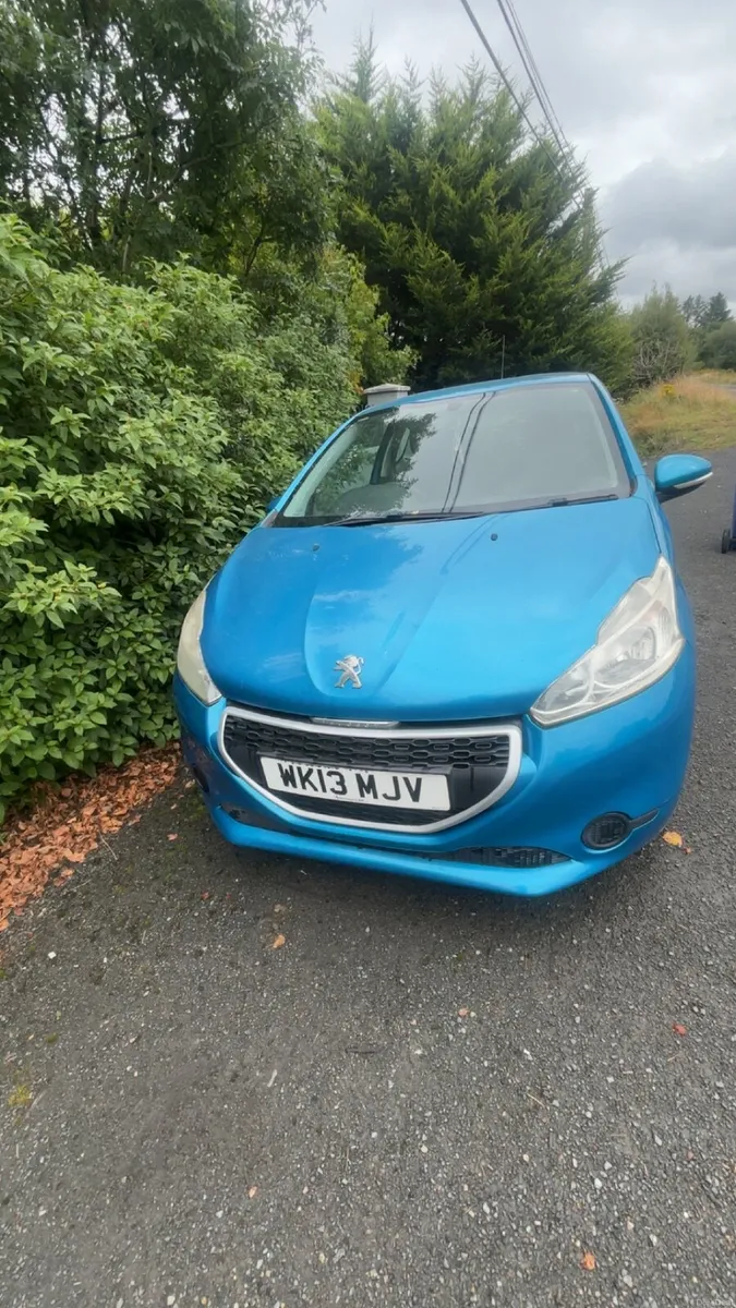 Peugeot 208 2013 - Image 1
