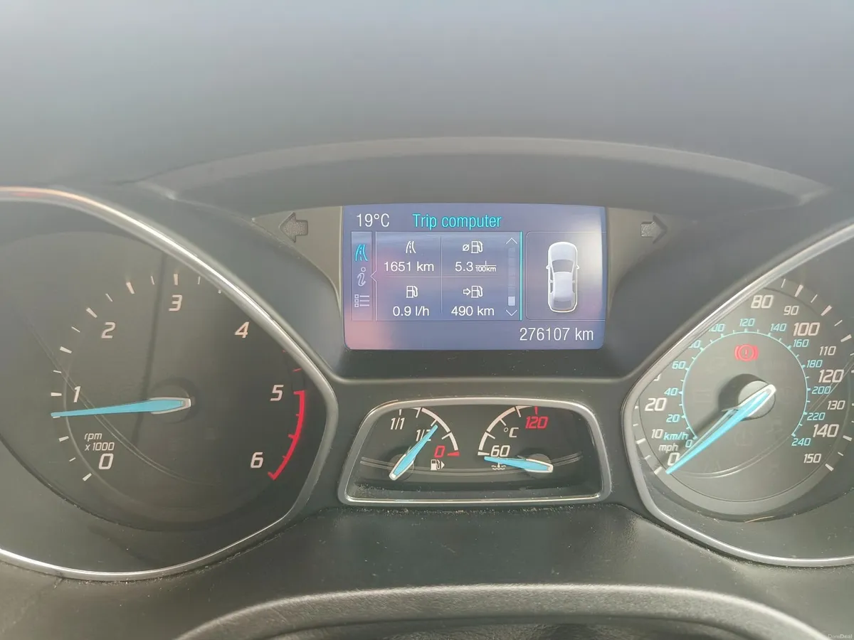 Ford Focus 2014 - Image 2
