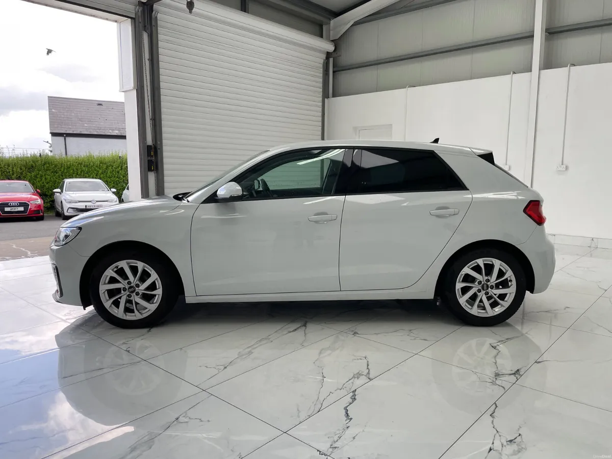 2021 Audi A1 Advanced - Image 6