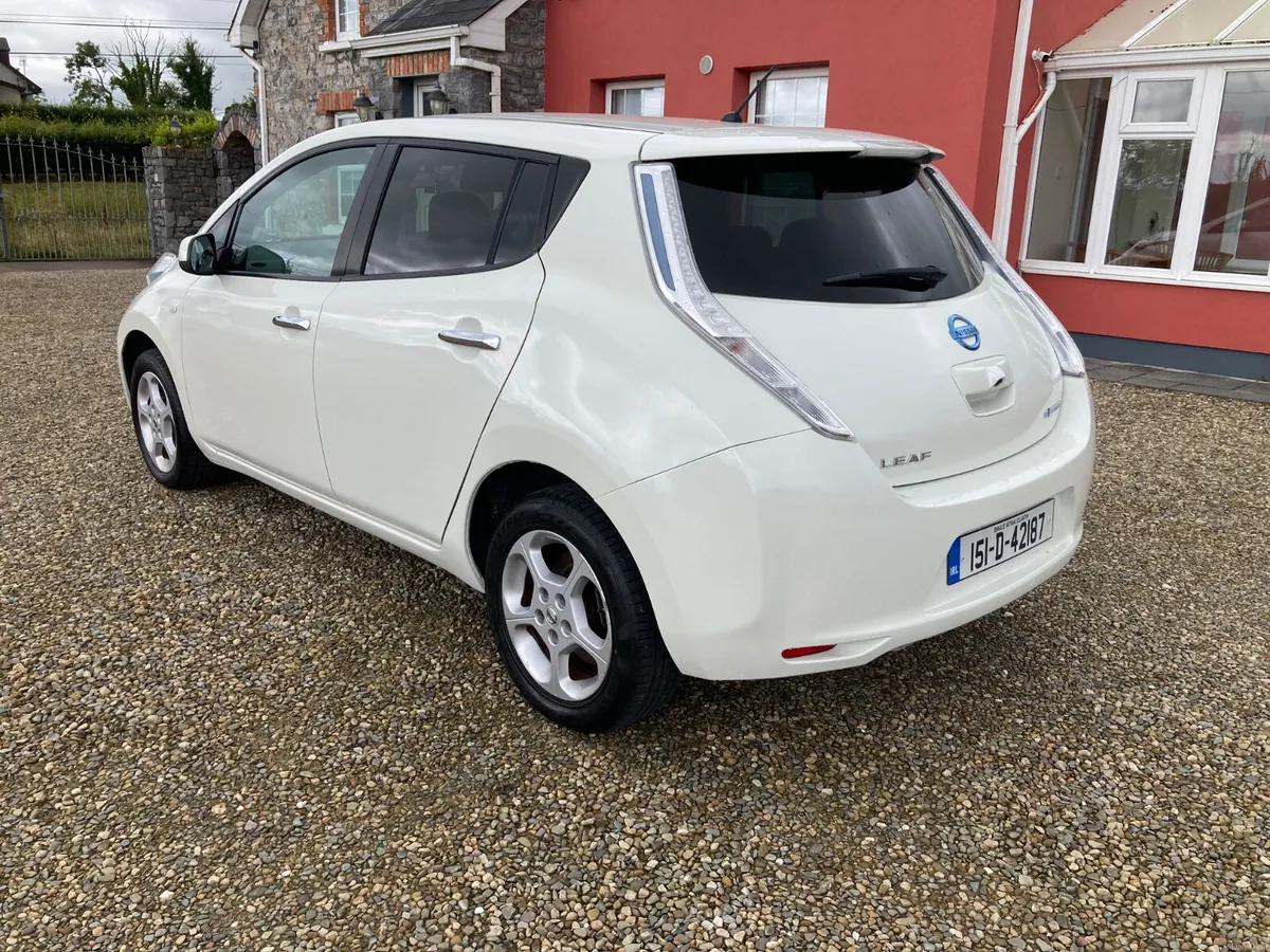 Nissan Leaf 2015 electric - Image 3