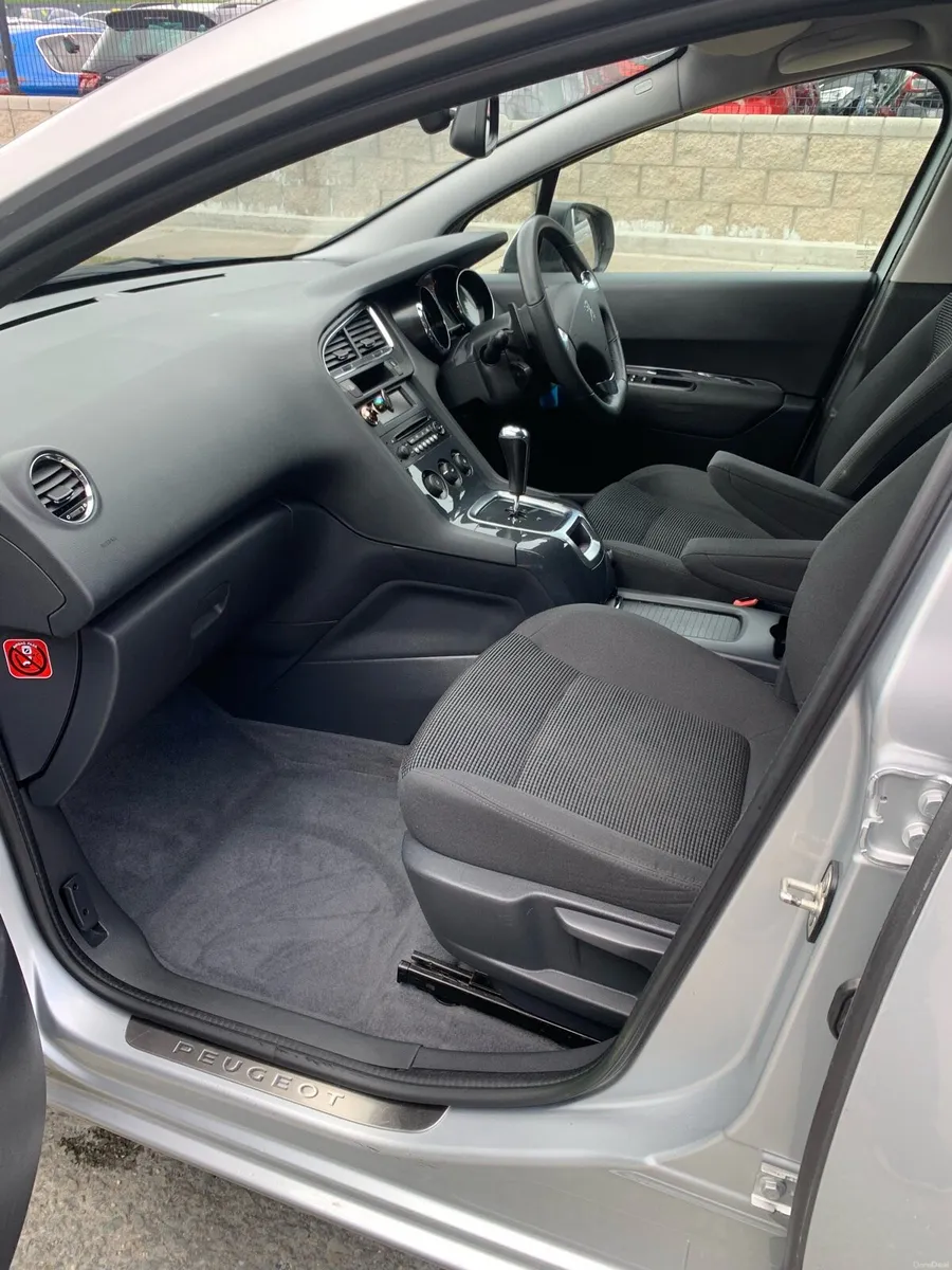 2014 Peugeot 5008 diesel, Nct 3/27, tax 7/26 - Image 6