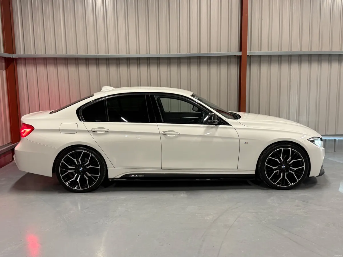 2018 BMW 320D M-Sport Automatic - Image 6