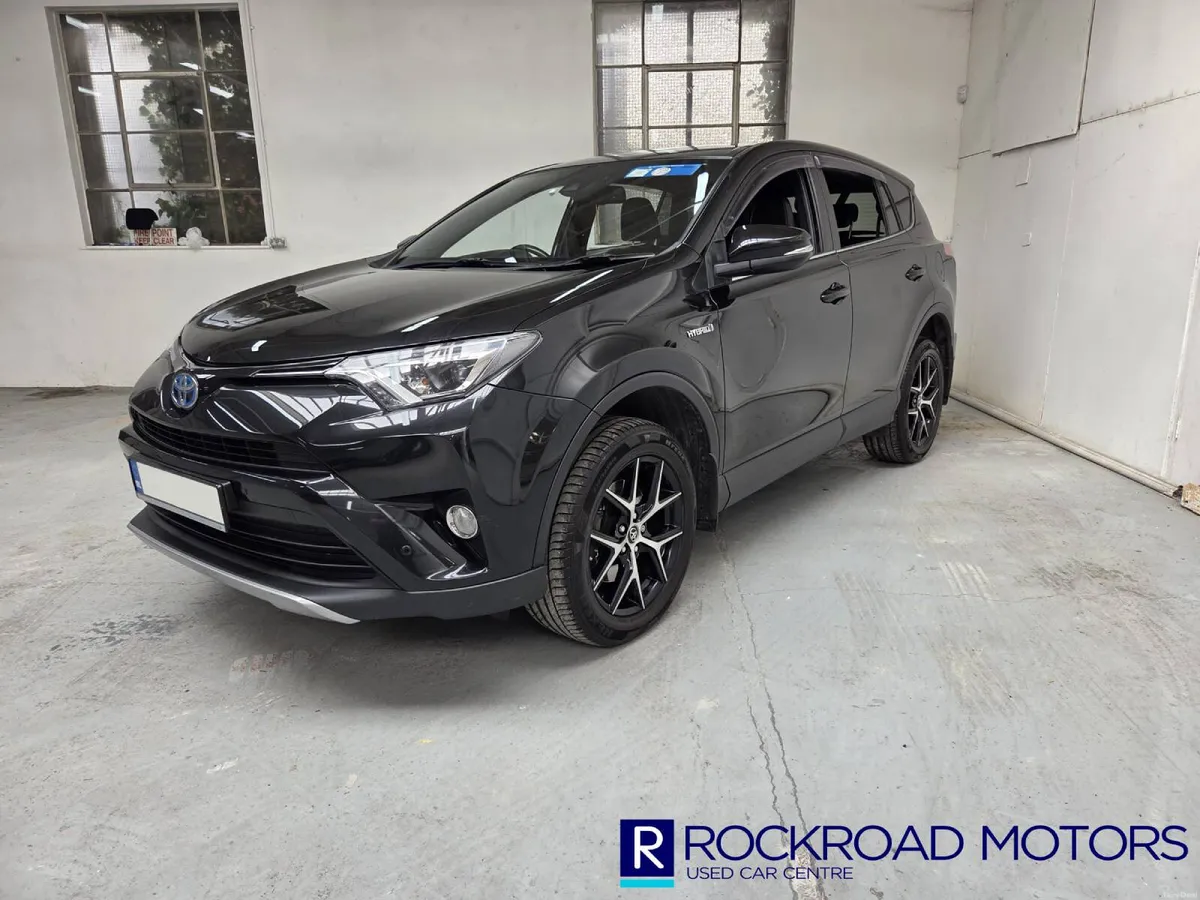 Toyota RAV4 2.5 VVT-I Hybrid Design CV CVT 2WD2018 - Image 6
