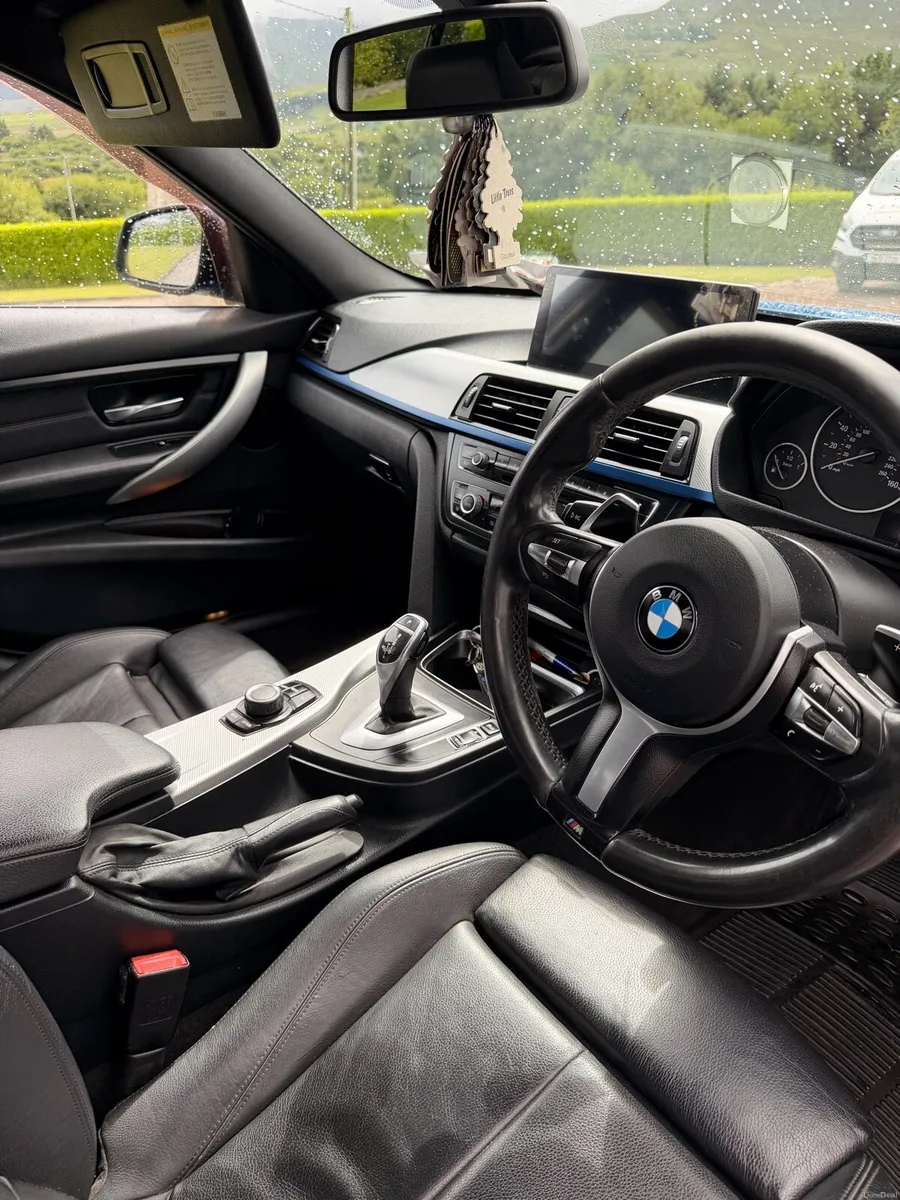 BMW 320d m-sport - Image 6