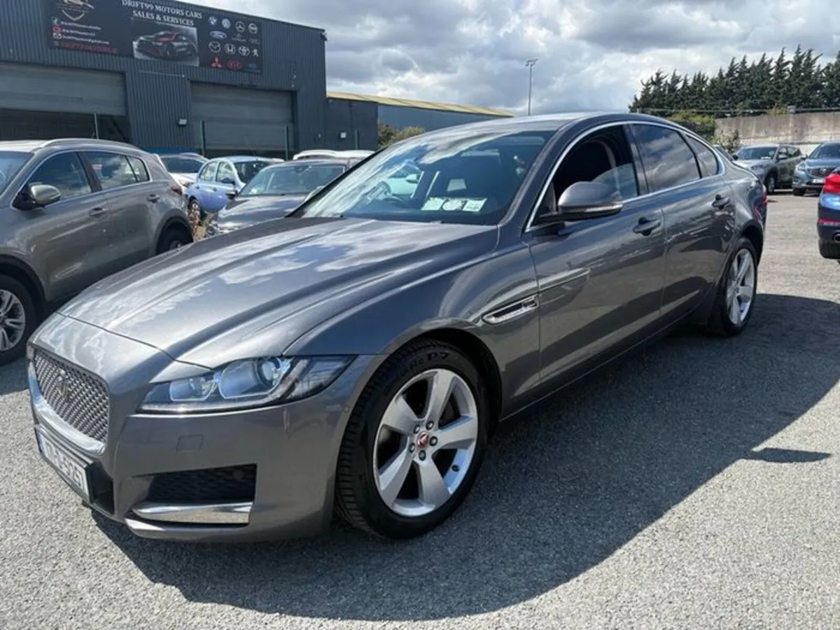 2017 Jaguar XF Portfolio 2.0L Diesel Auto NCT - Image 3