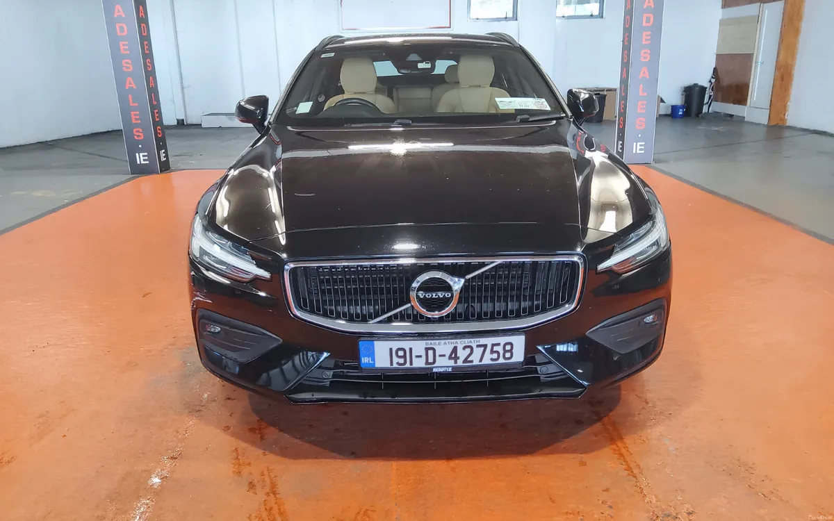 Volvo V60 2019 - Image 2