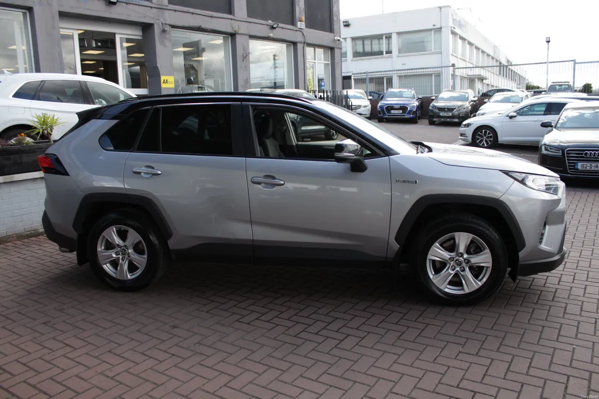 2019 TOYOTA RAV4  2.5 HYBRID LUNA 2WD 4DR SUV - Image 3
