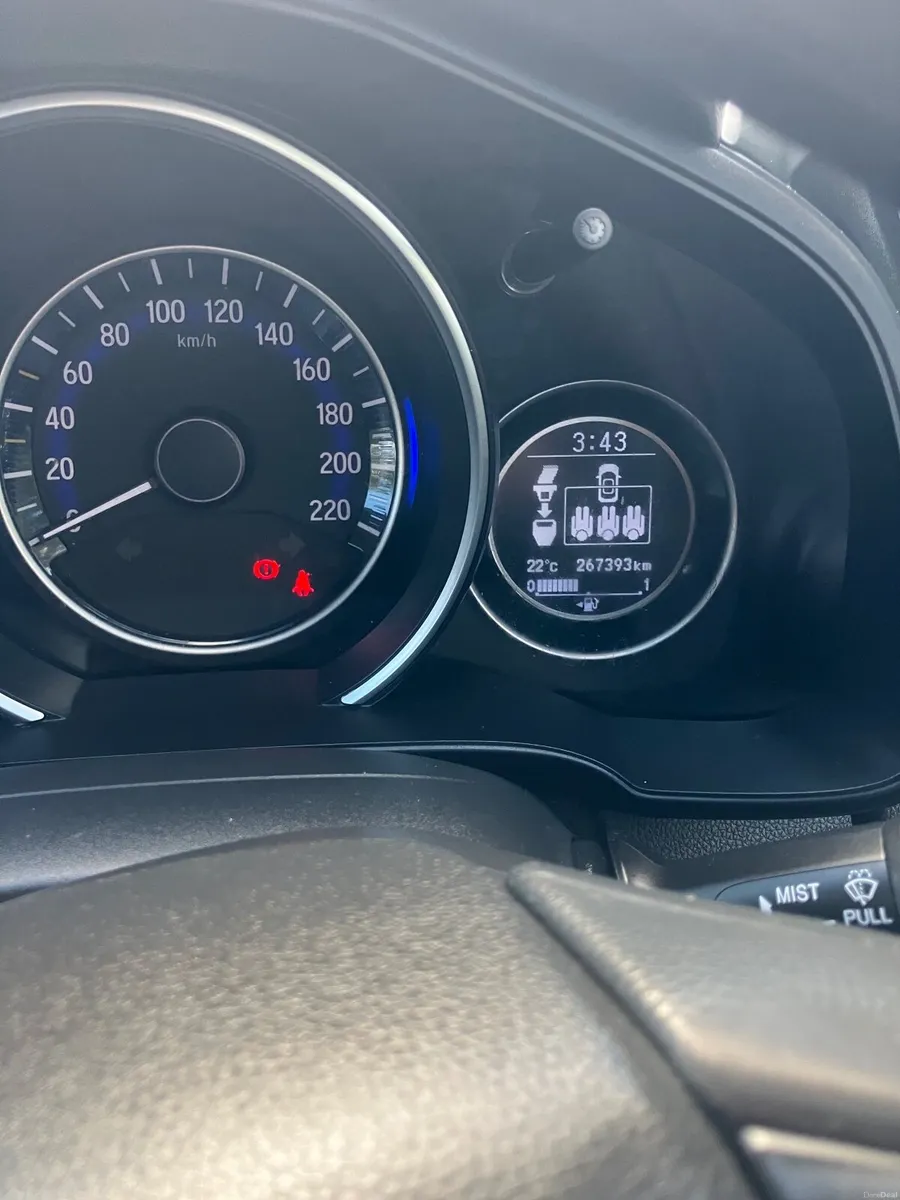 Honda Jazz 2018 Automatic - Image 2
